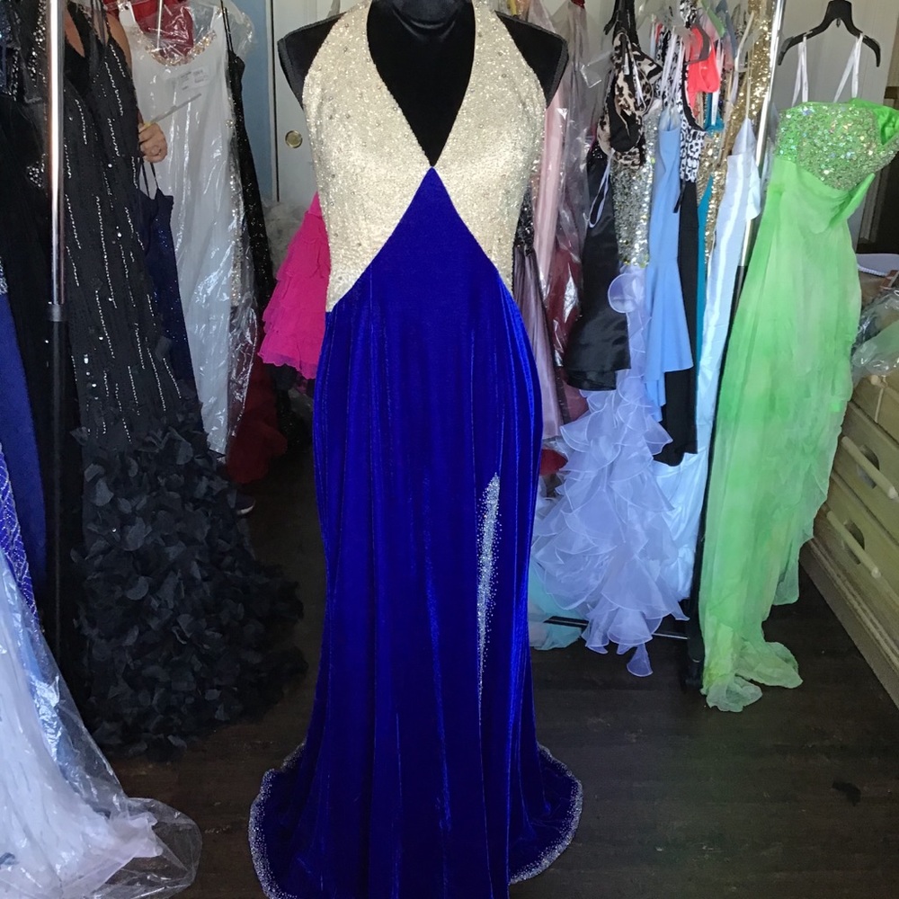 Prima Donna Dress